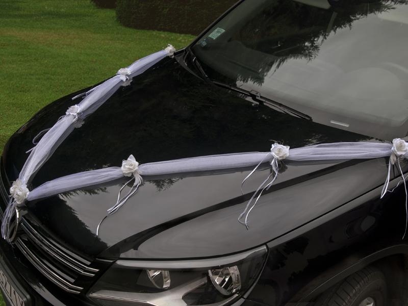 Svadobné dekorácie na auto - Šerpa s krémovými kvítky
