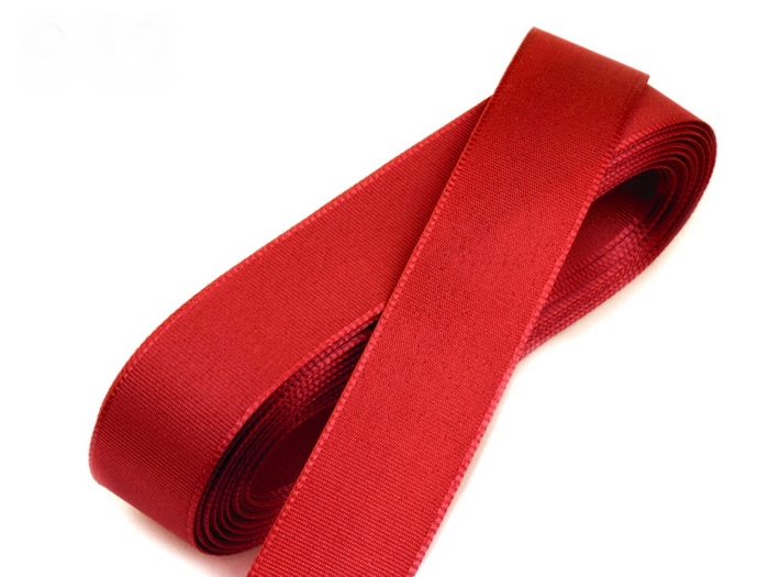 Svadobné výväzky a stuhy - Taftová stuha červená 15mm
