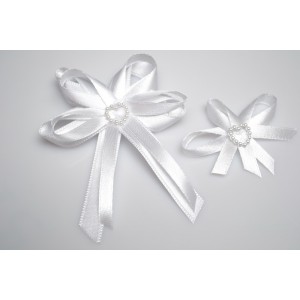 Svadobný vývazek s perleťovým srdiečkom - biela